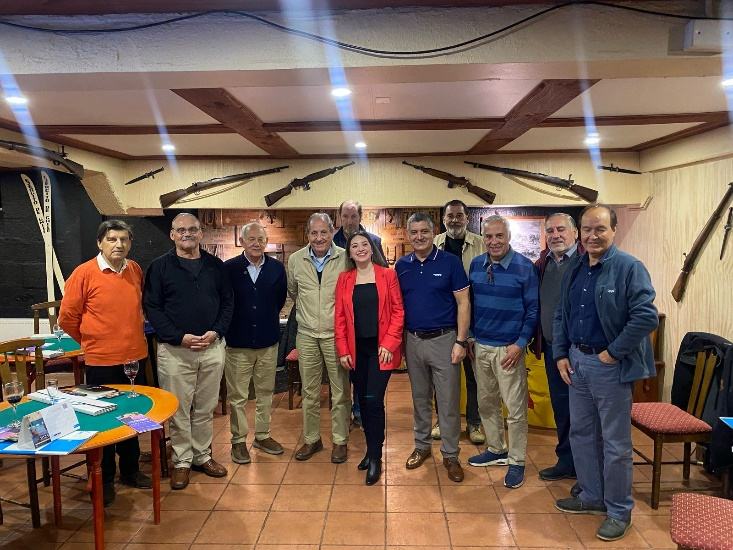 Avanzada Valdivia sostiene reunión colaborativa con Caja Los Andes