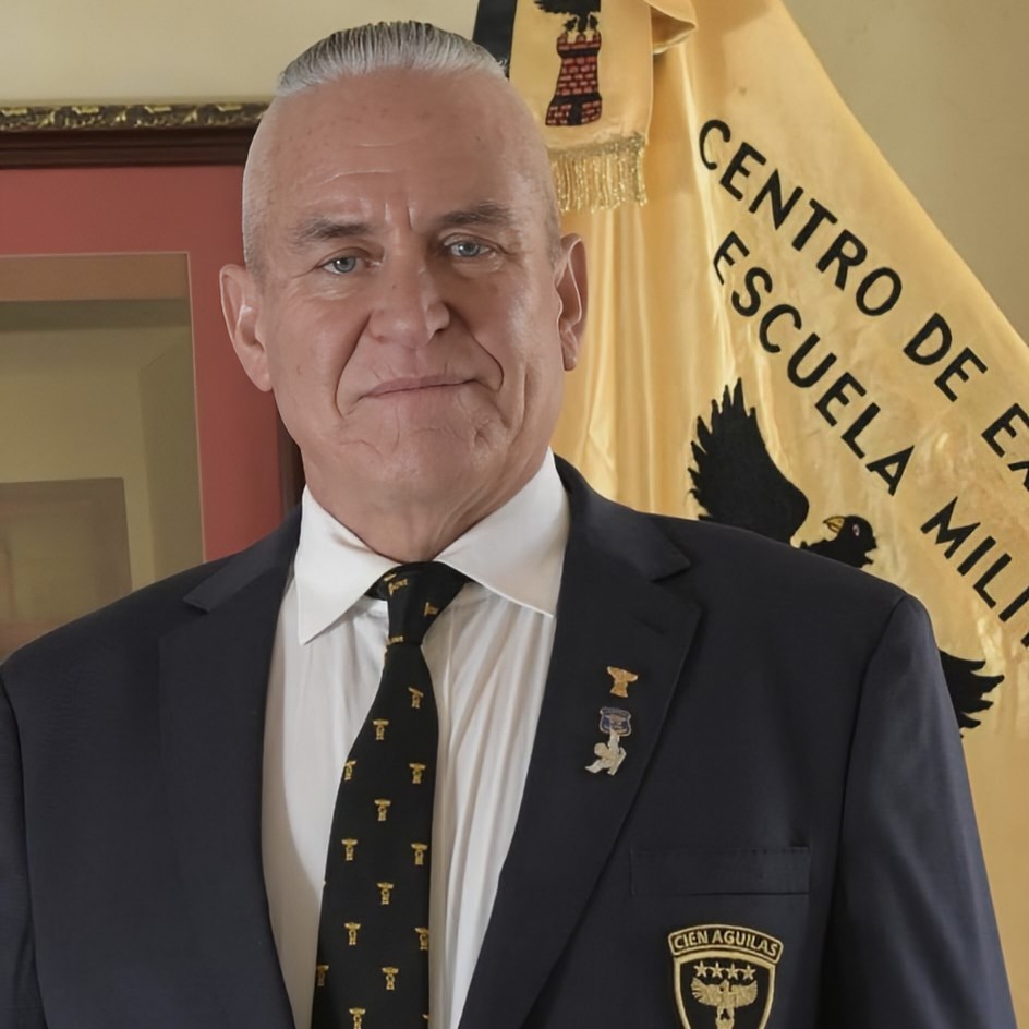 Tesorero Cien Aguilas