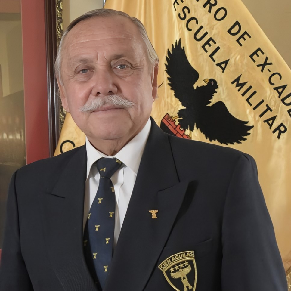 Tesorero Cien Aguilas